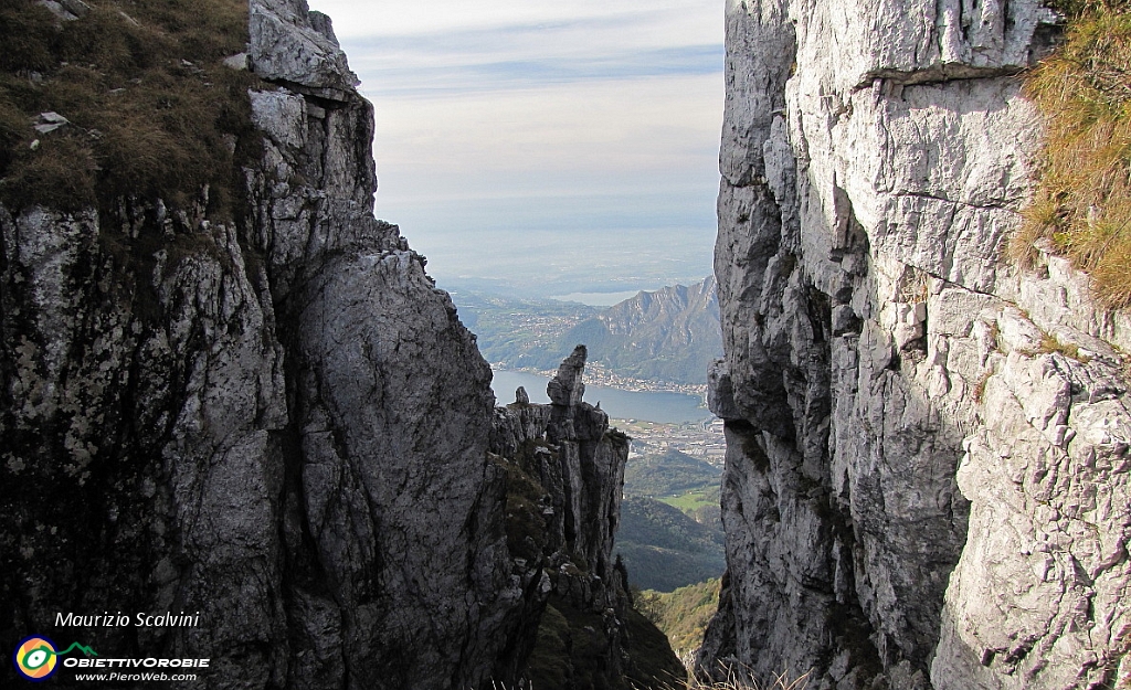 22 Scorcio verso Lecco....JPG